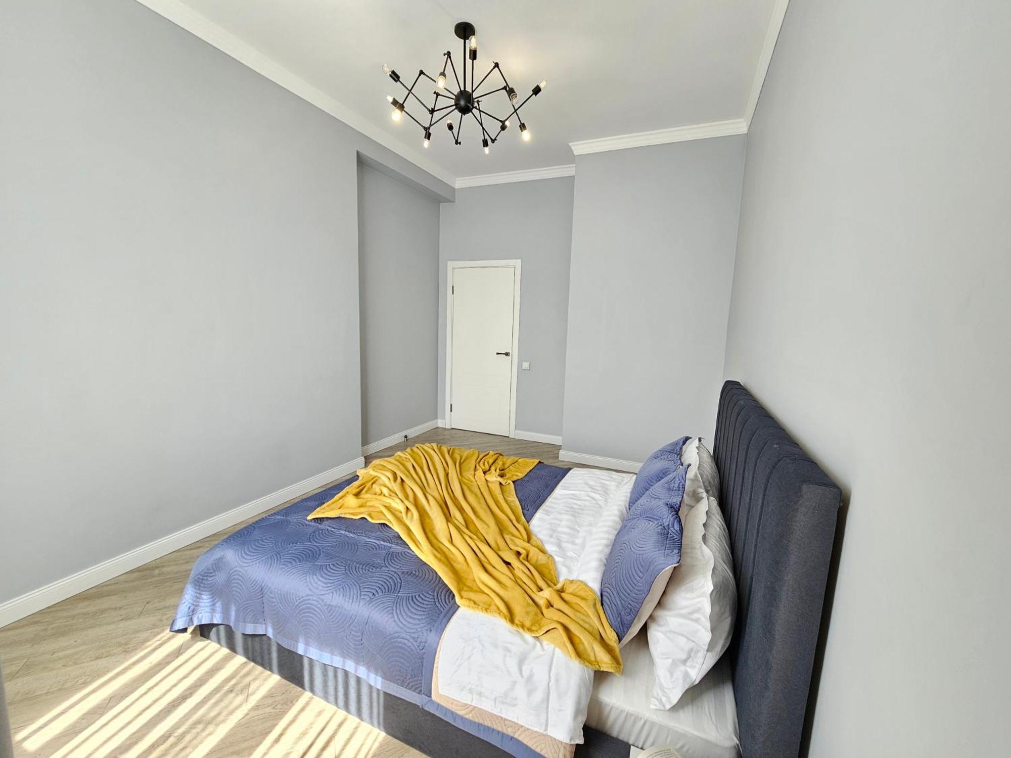 3 Room Gagarin Park Residential Complex Near Mega Shopping Mall Alma-Ata Exteriör bild