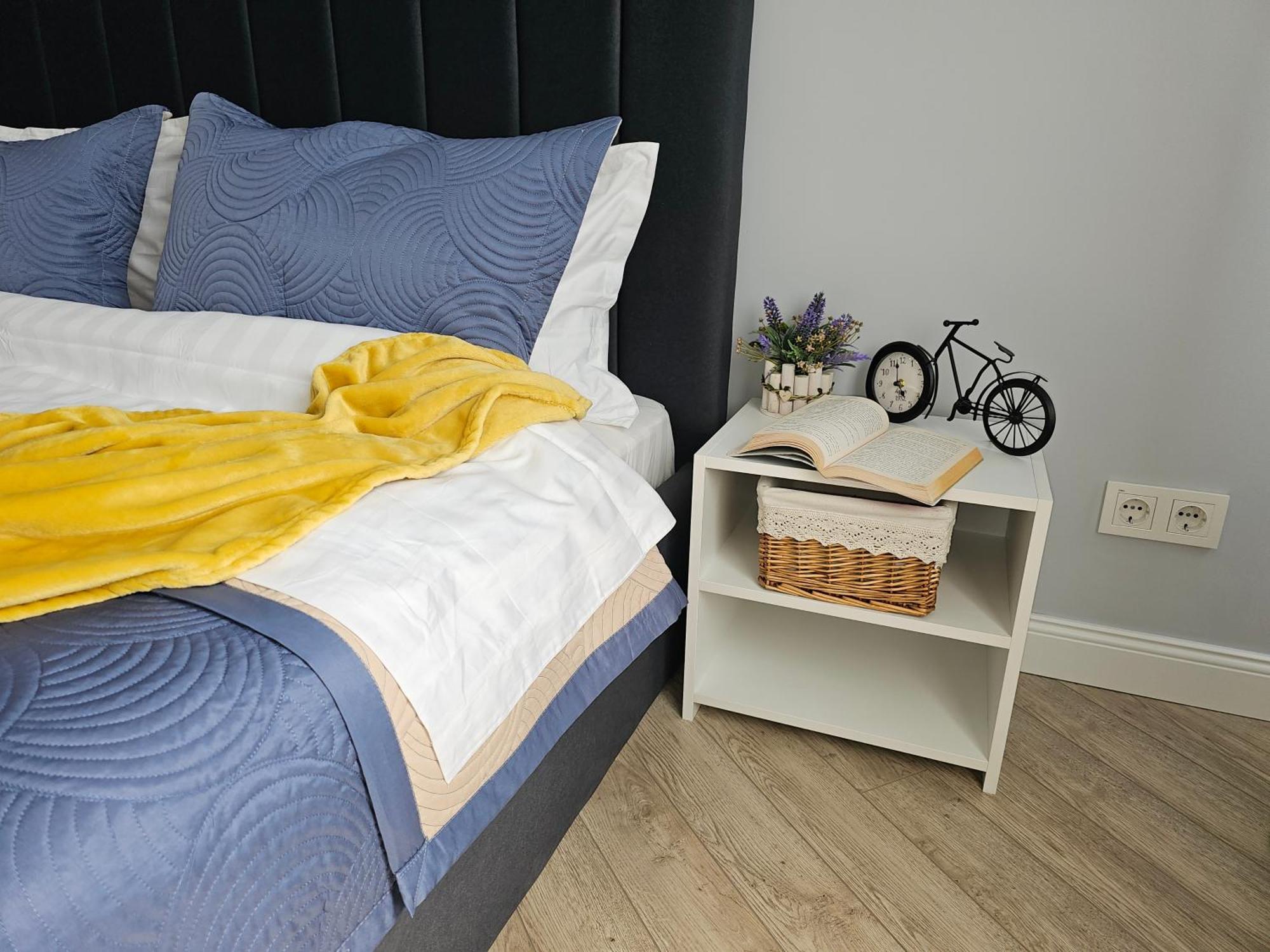3 Room Gagarin Park Residential Complex Near Mega Shopping Mall Alma-Ata Exteriör bild